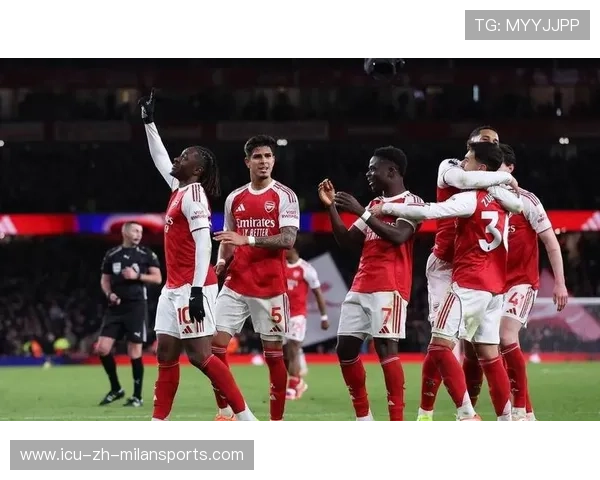 0胜！曼联从第二名滑落，黑马两次换帅失败，阿森纳追平队史纪录